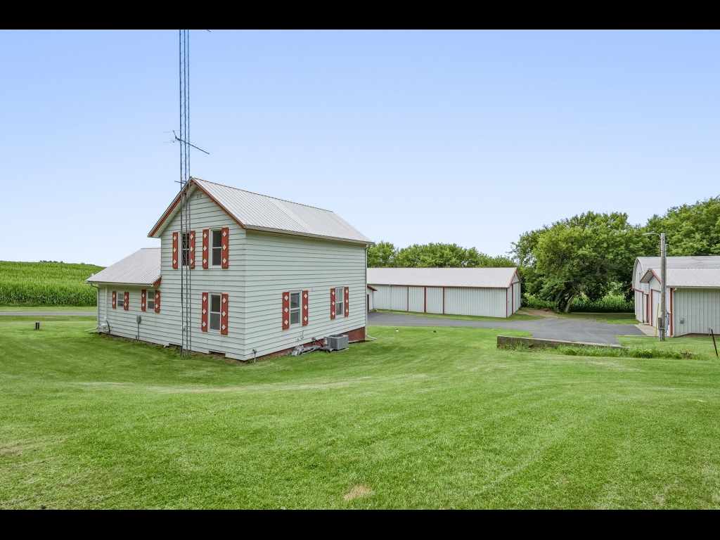 Property Photo 37