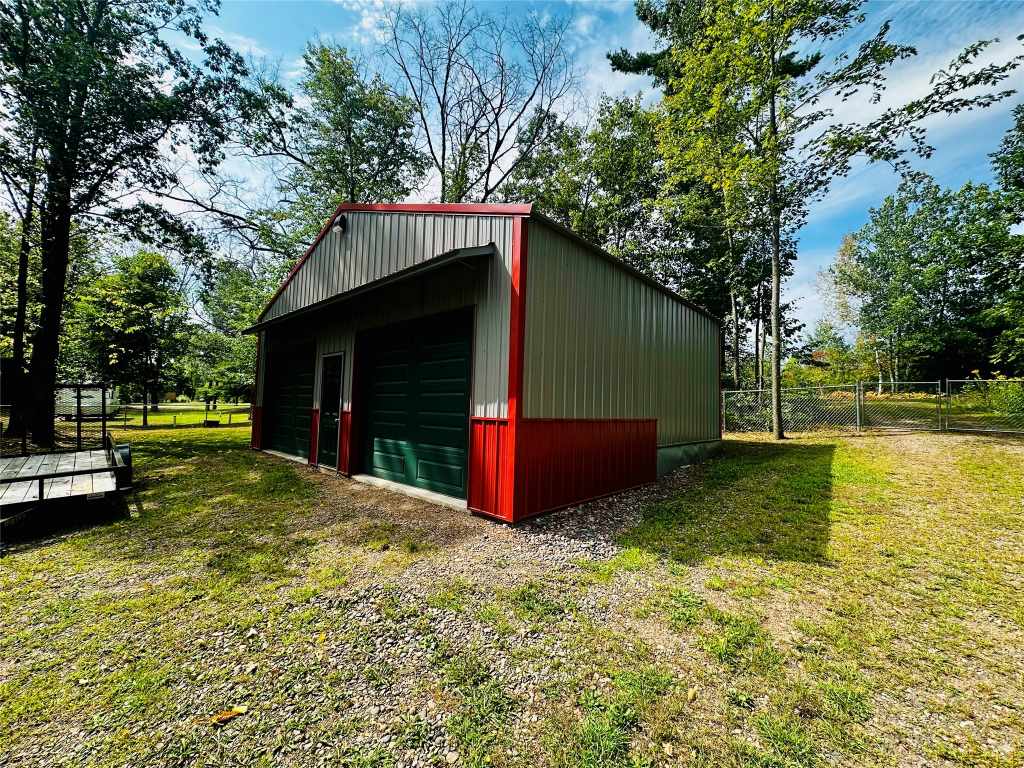 Property Photo 28
