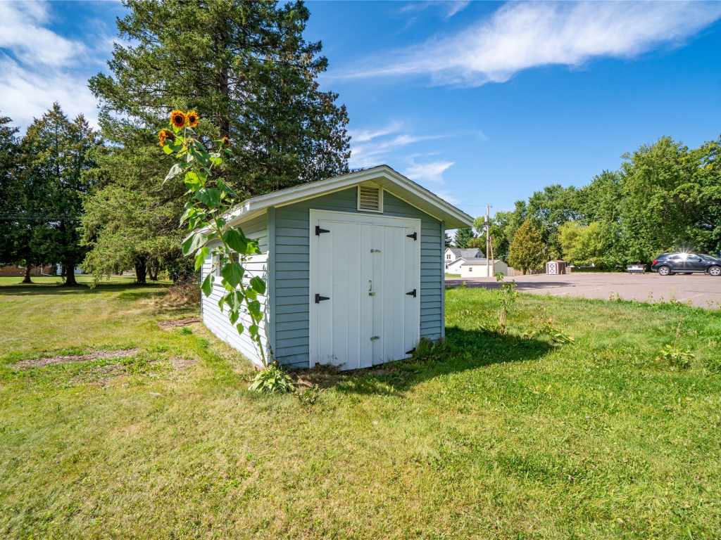 Property Photo 31