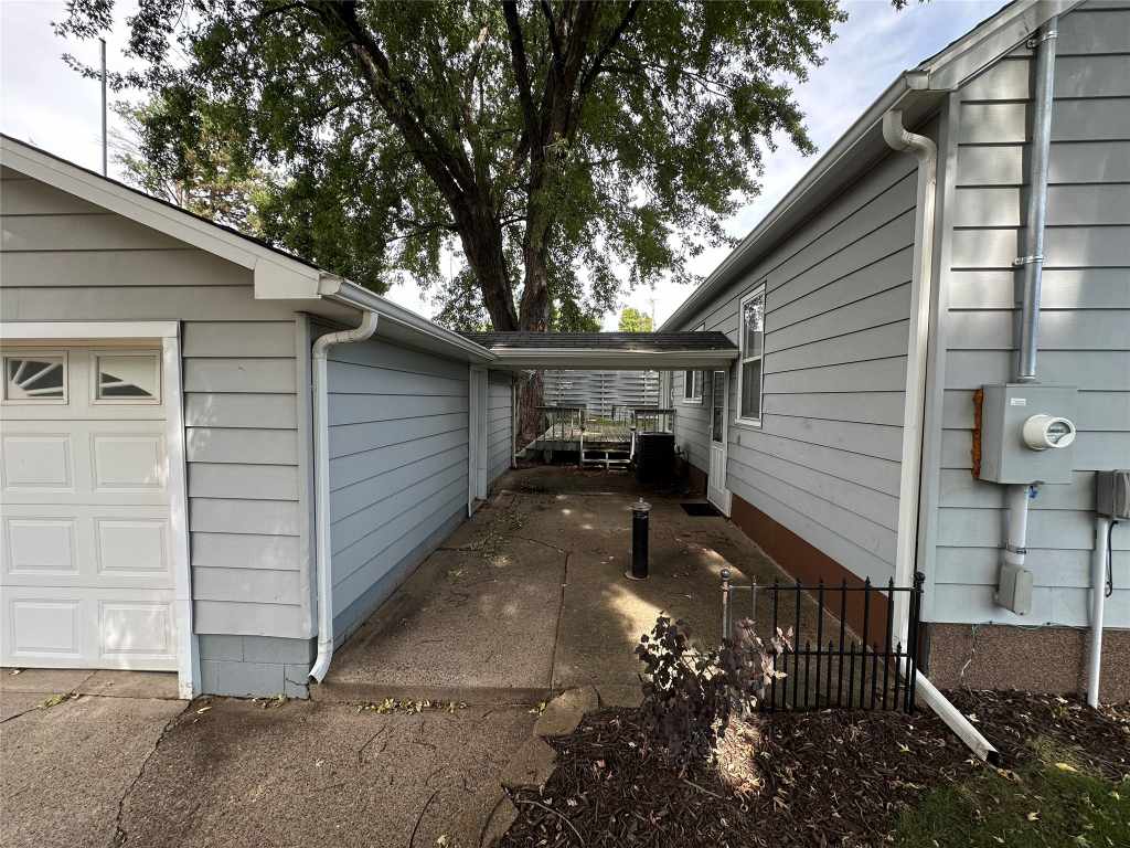 Property Photo 43