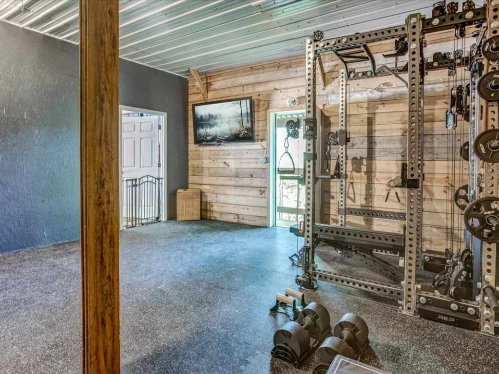 Property Photo 31