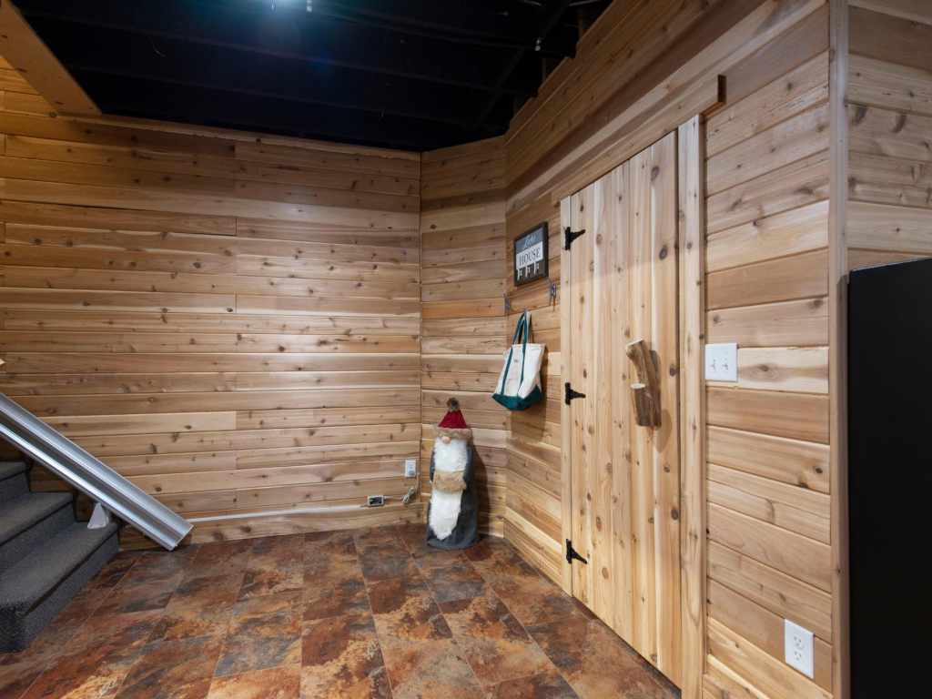 Property Photo 64