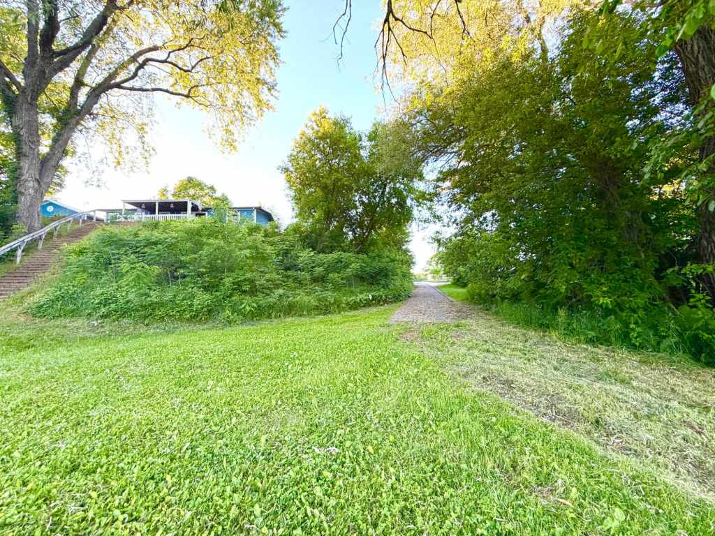Property Photo 46