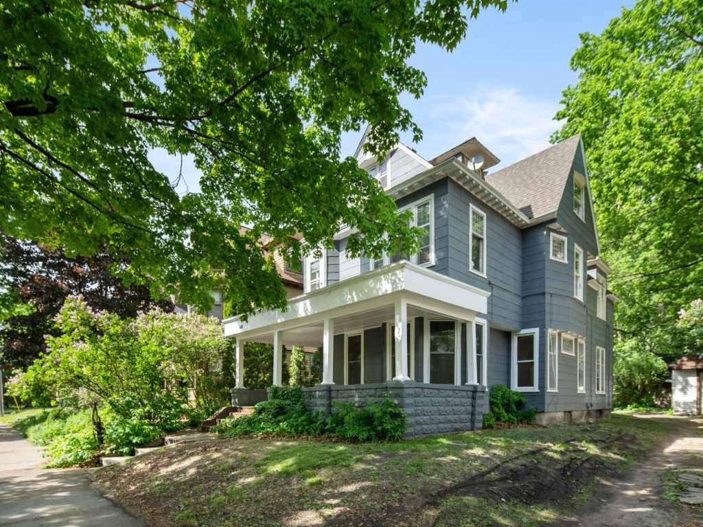 Main Property Photo