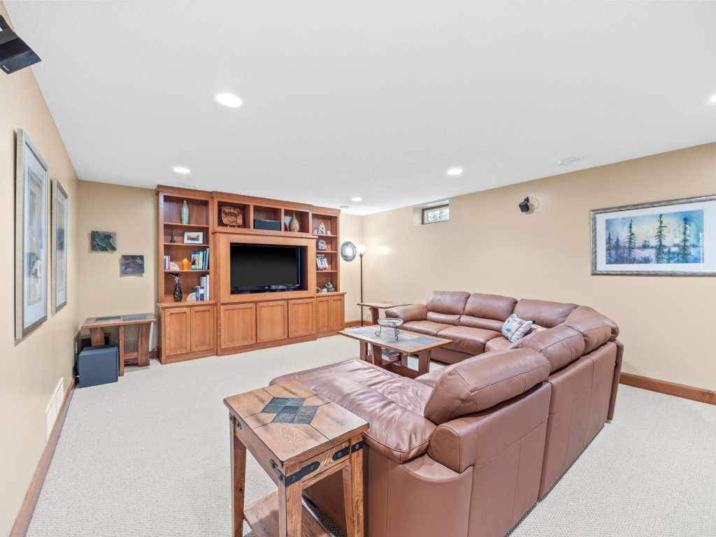 Property Photo 55