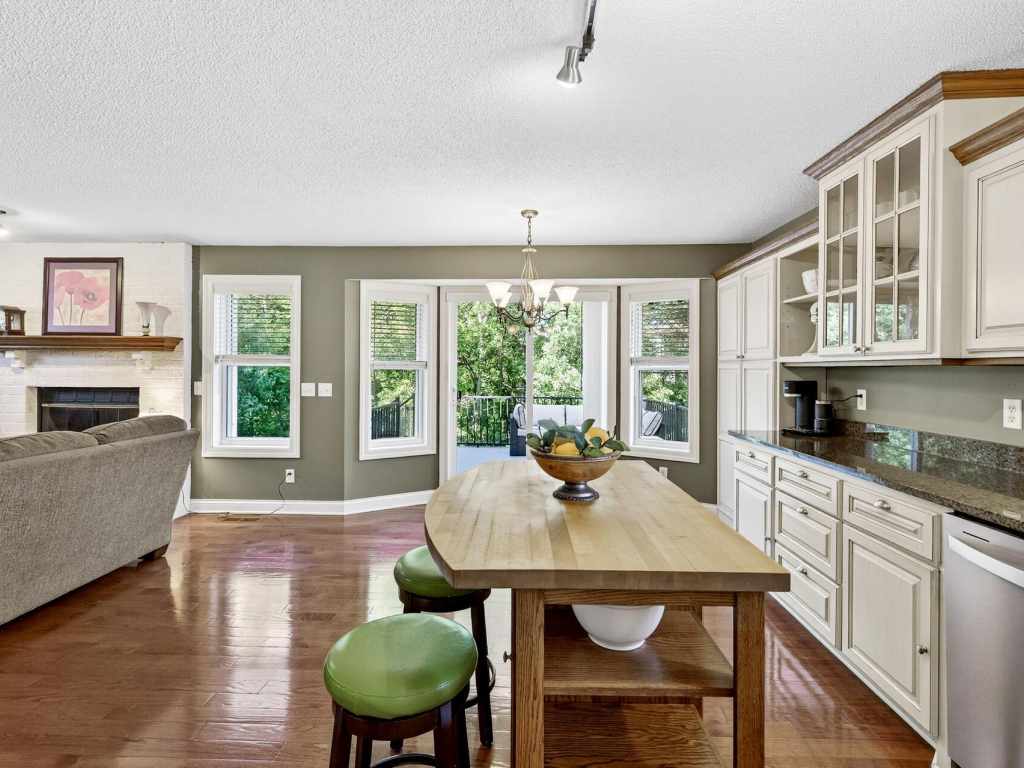Property Photo 31