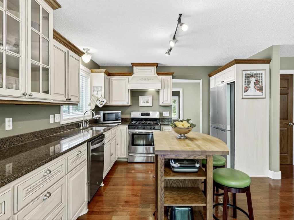 Property Photo 34