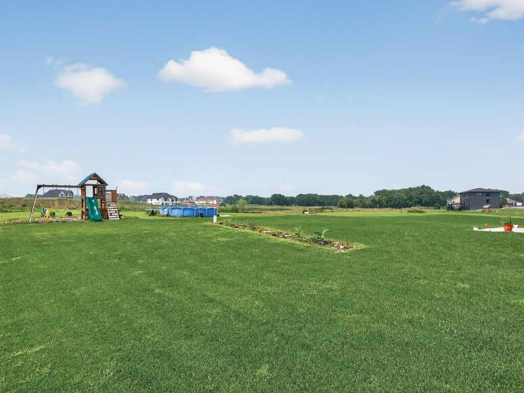 Property Photo 43