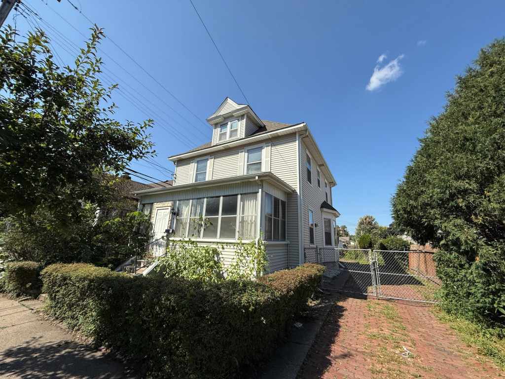 Main Property Photo