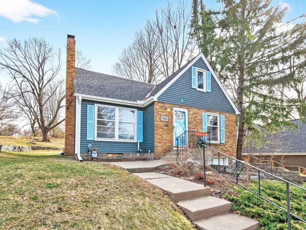 Property Photo 28
