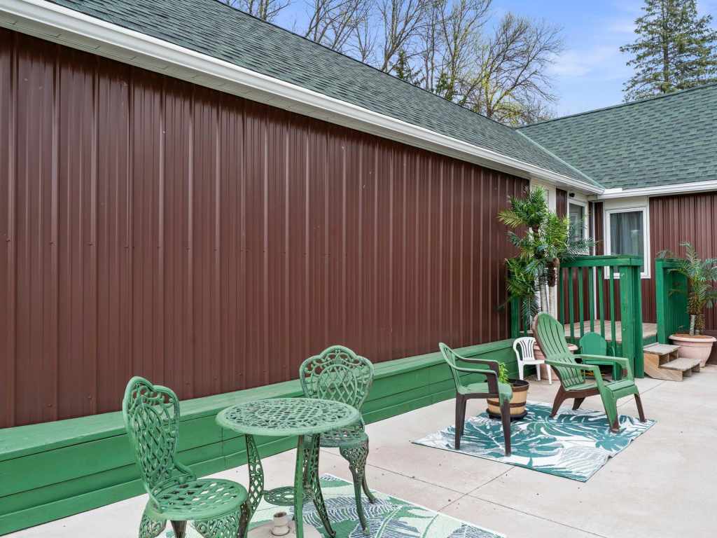 Property Photo 40