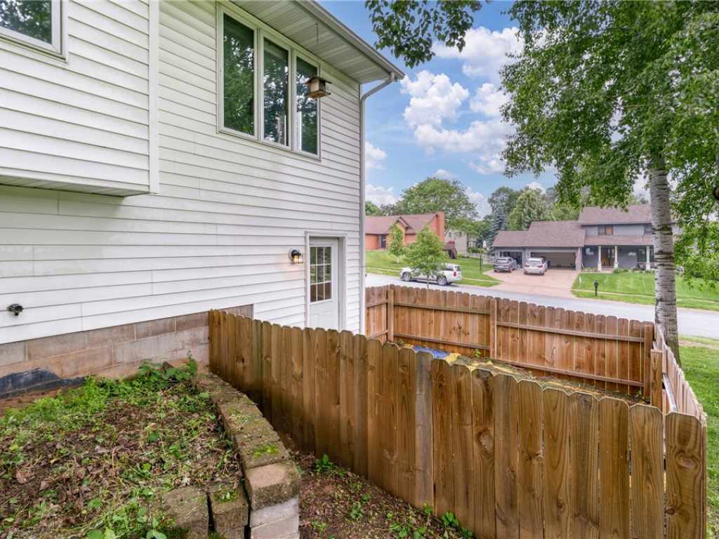 Property Photo 43