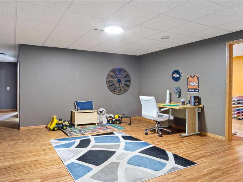 Property Photo 43