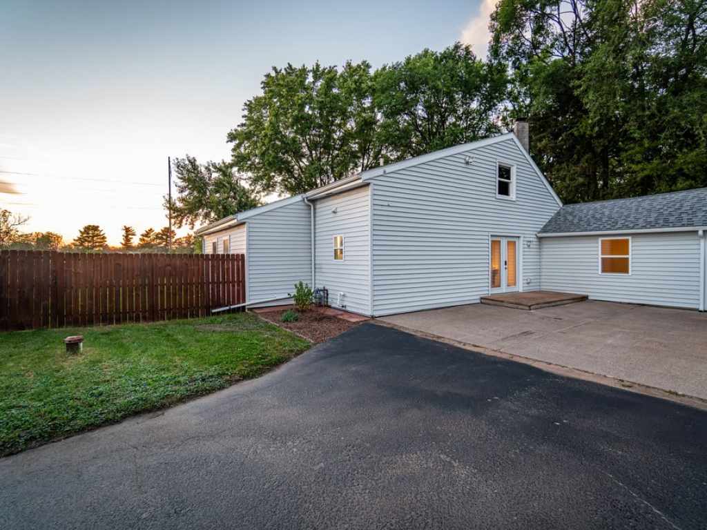 Main Property Photo