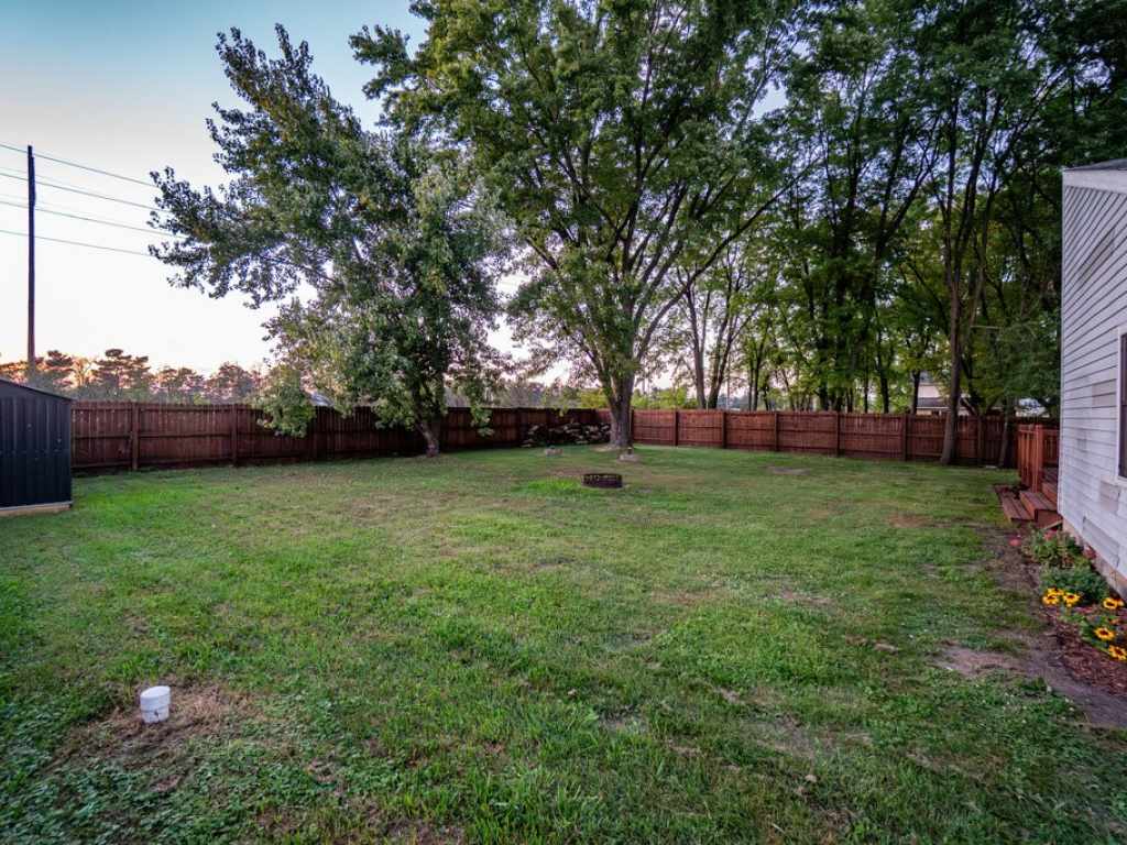 Property Photo 28