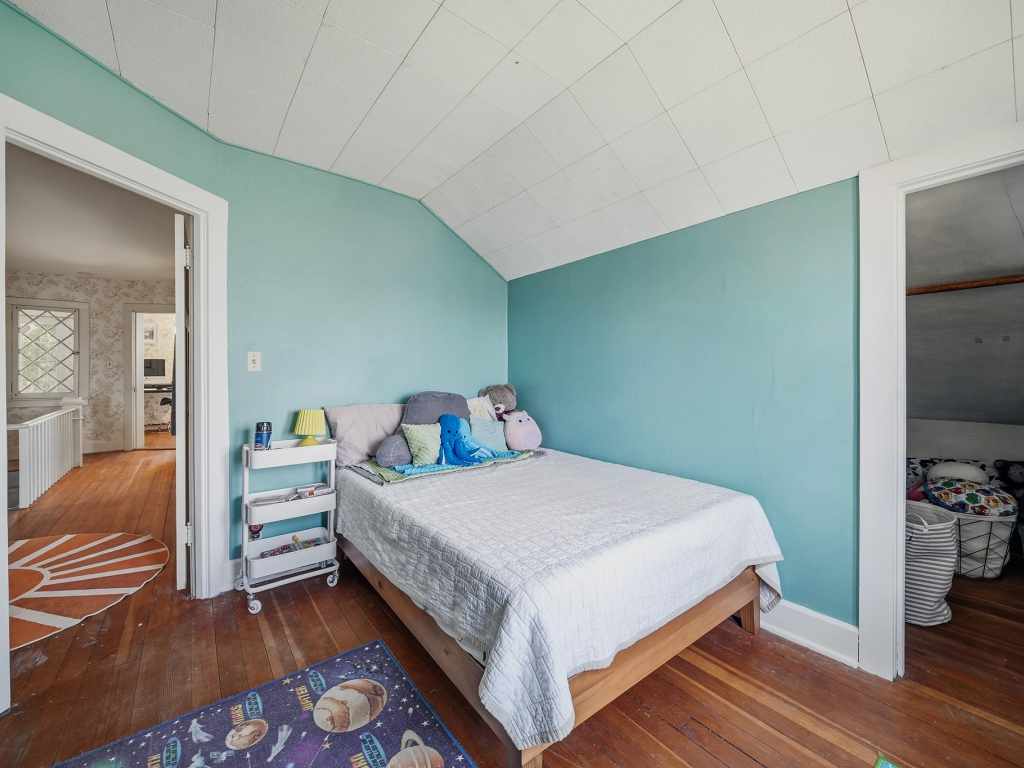 Property Photo 34