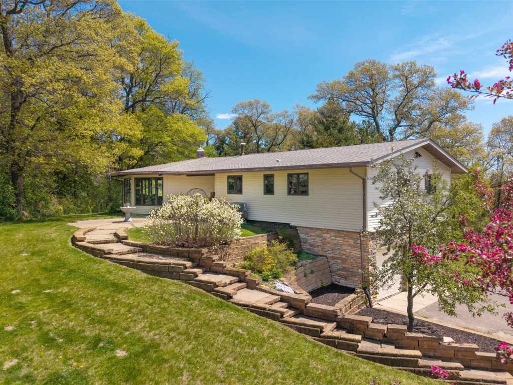 Main Property Photo