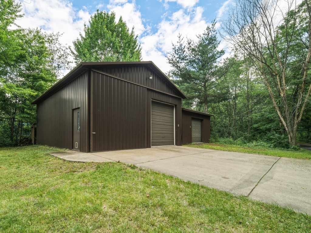Property Photo 43