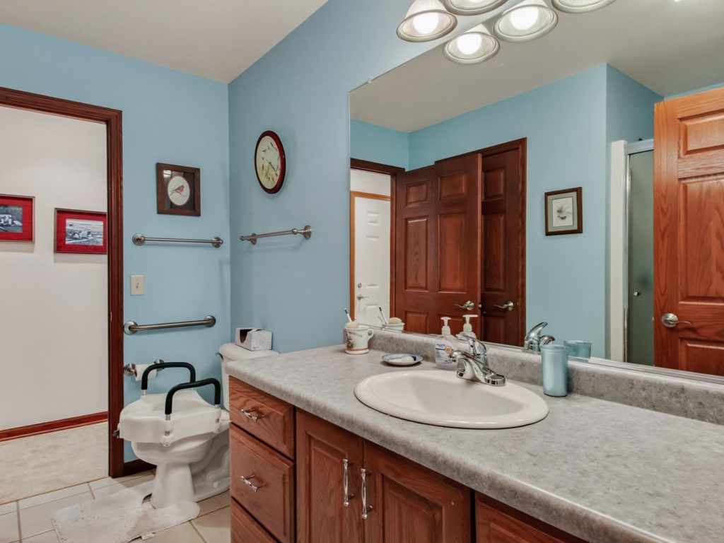 Property Photo 31