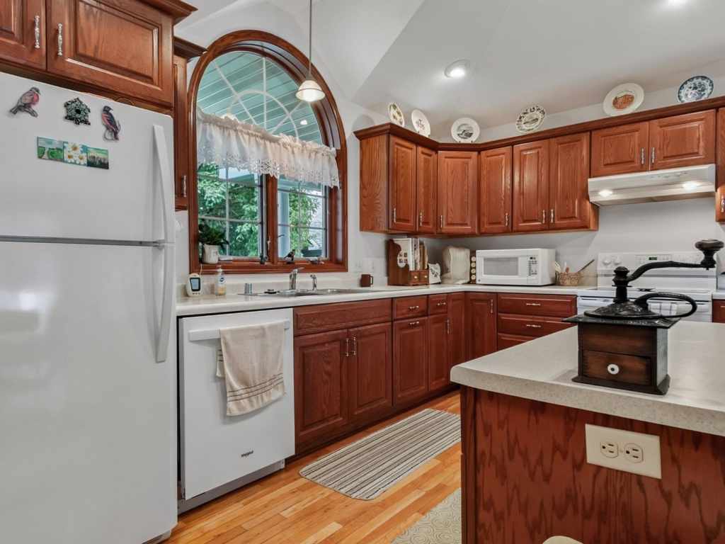 Property Photo 34