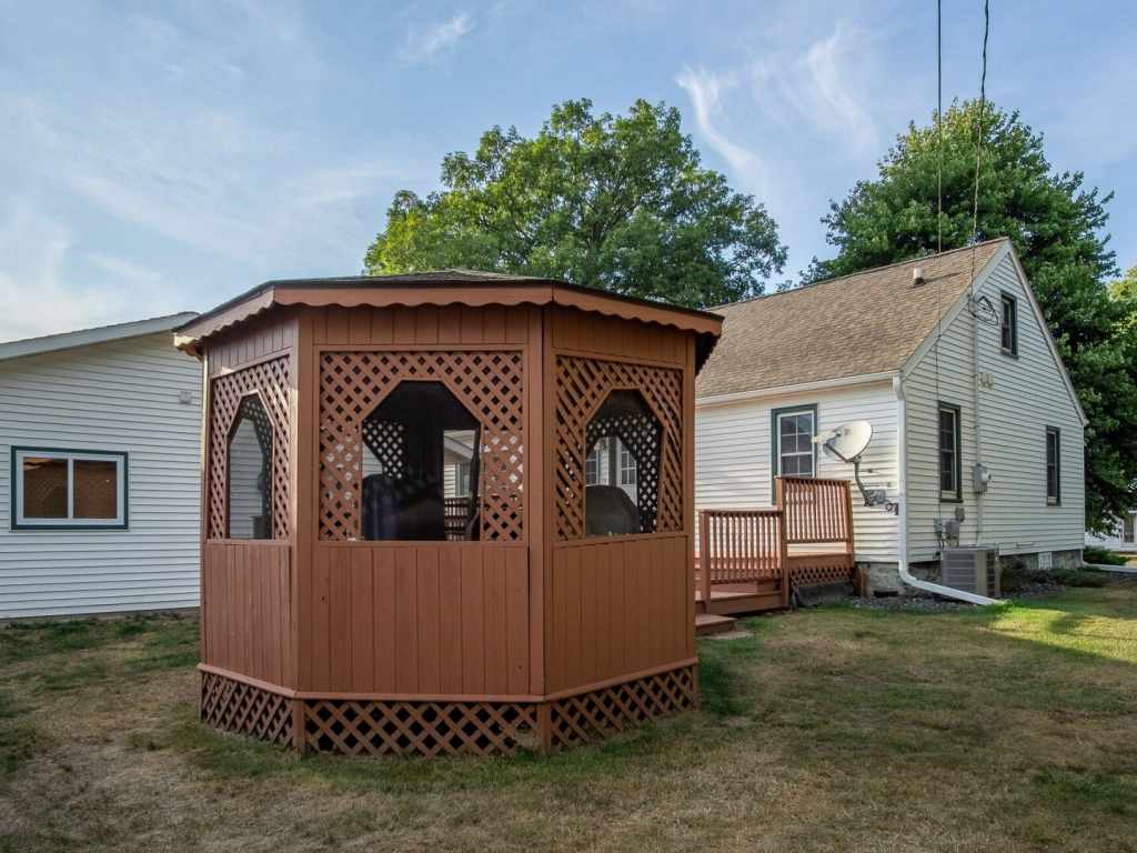 Property Photo 22