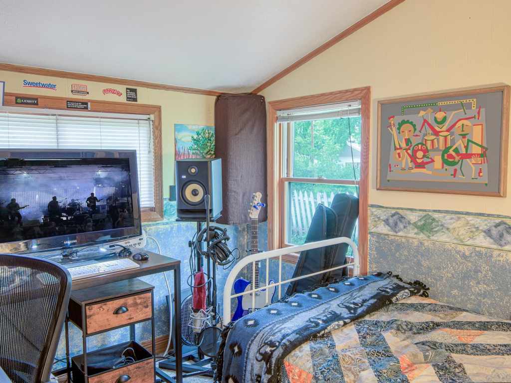 Property Photo 22
