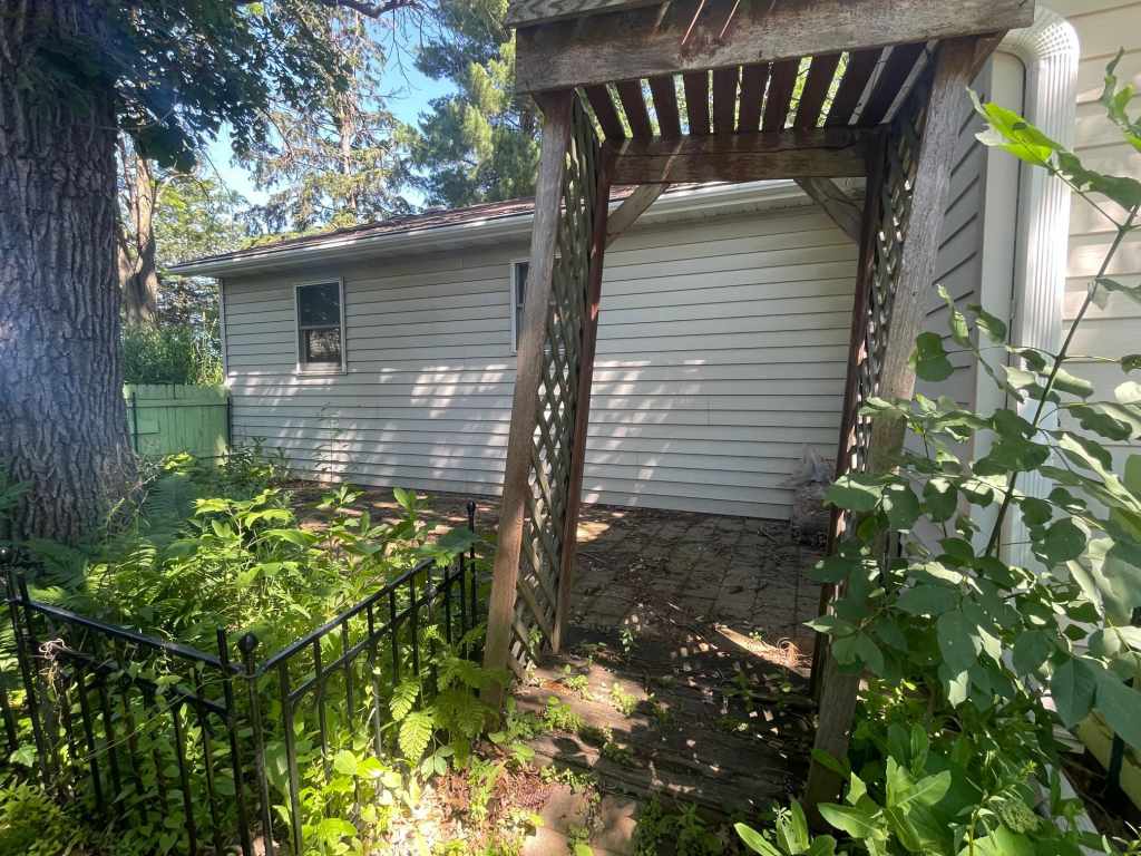 Property Photo 22