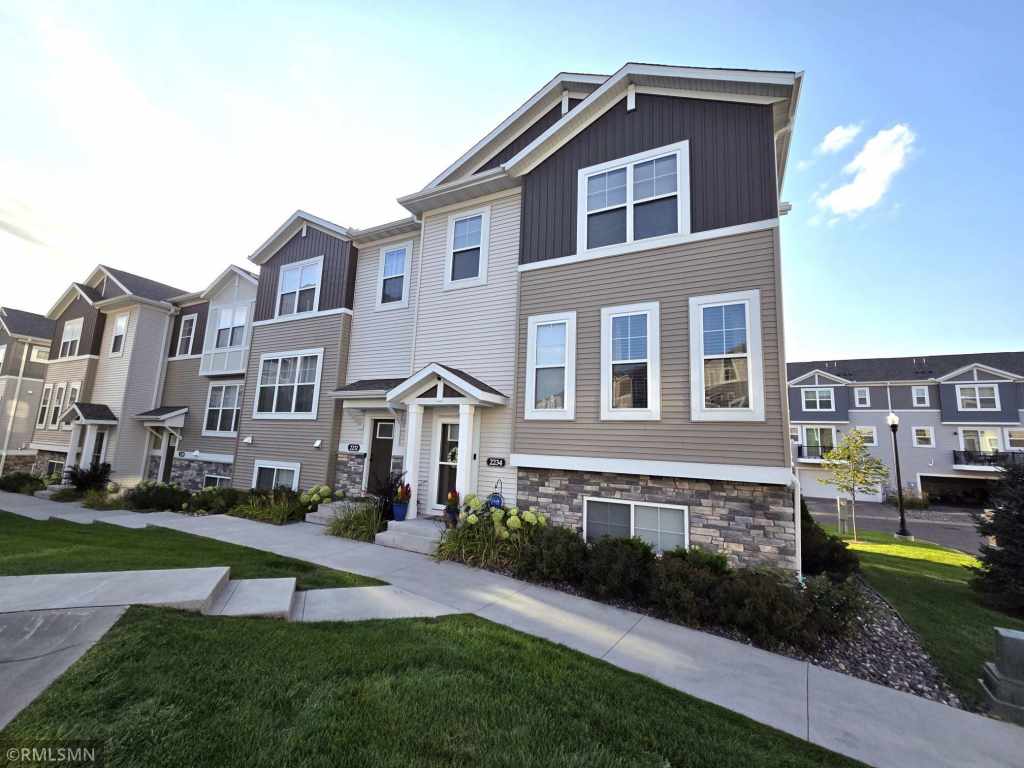 Main Property Photo