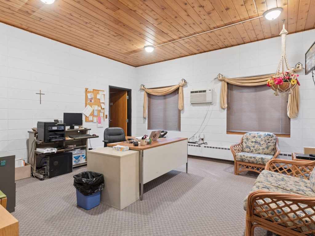 Property Photo 22