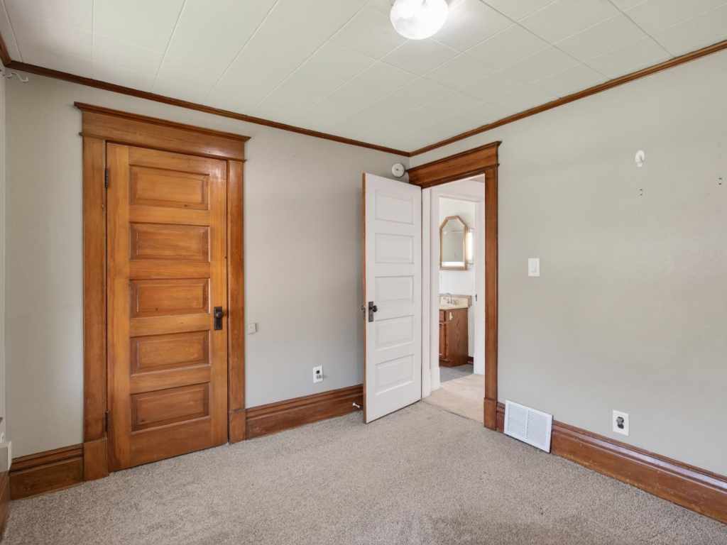 Main Property Photo