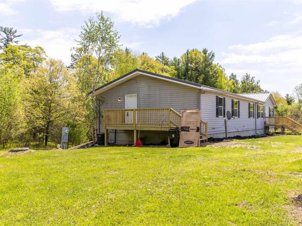 Property Photo 43