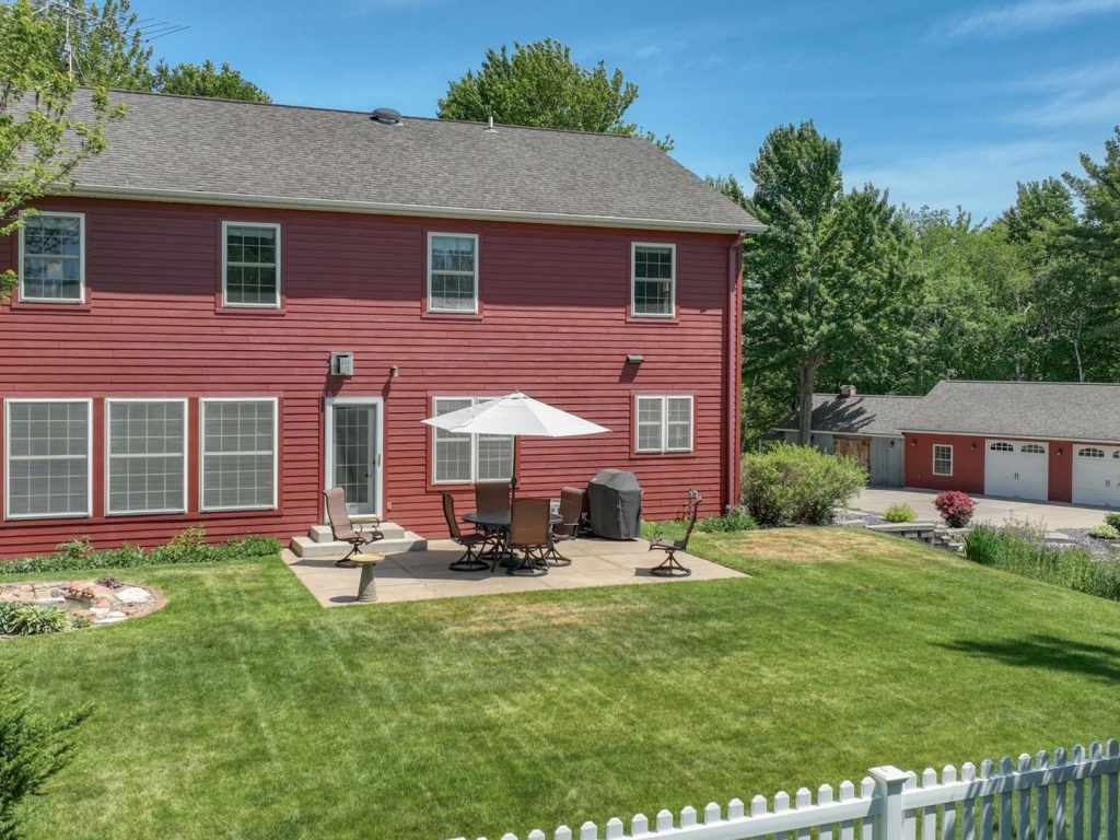 Property Photo 40
