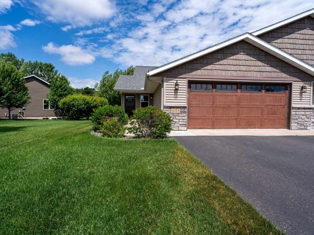 Main Property Photo