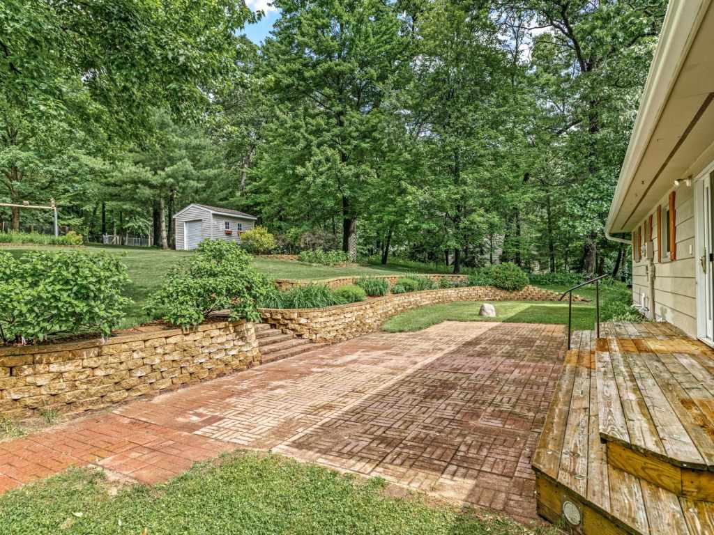 Property Photo 31