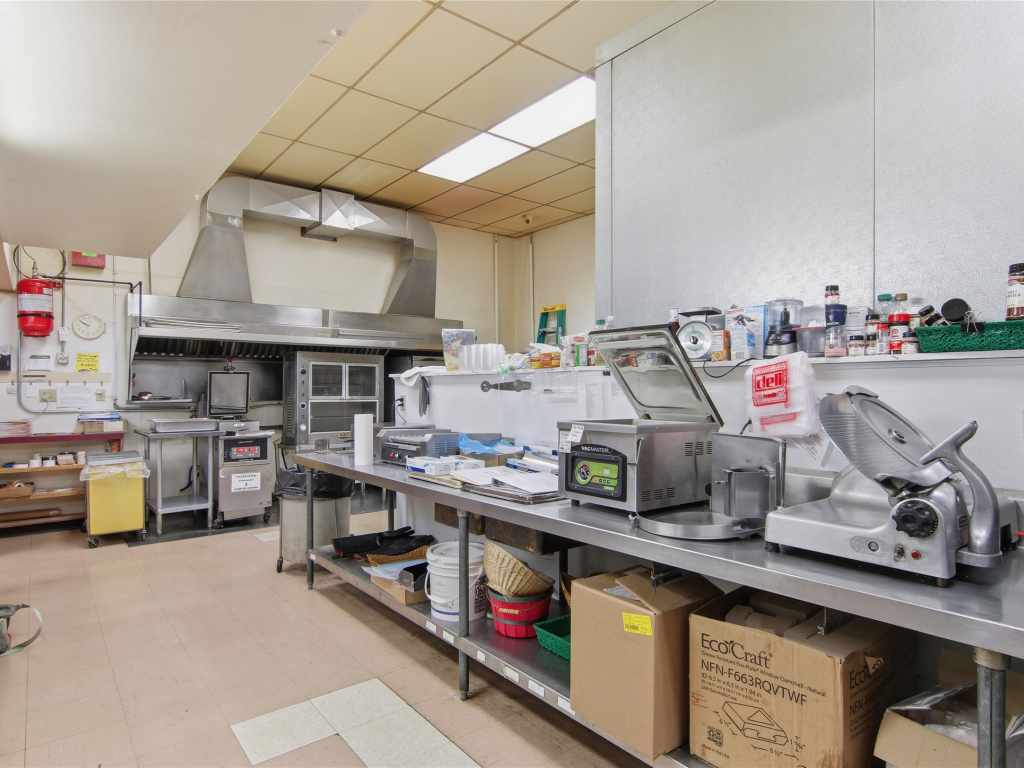 Property Photo 25