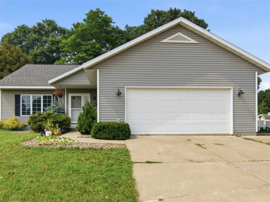 Main Property Photo