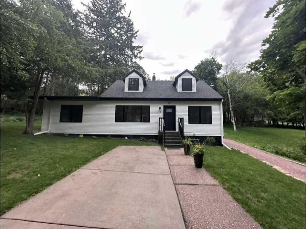 Main Property Photo