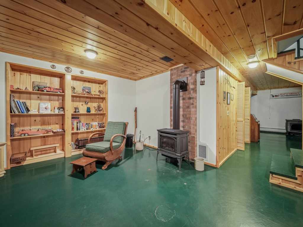 Property Photo 40