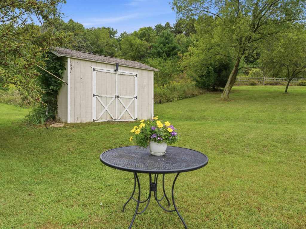 Property Photo 40