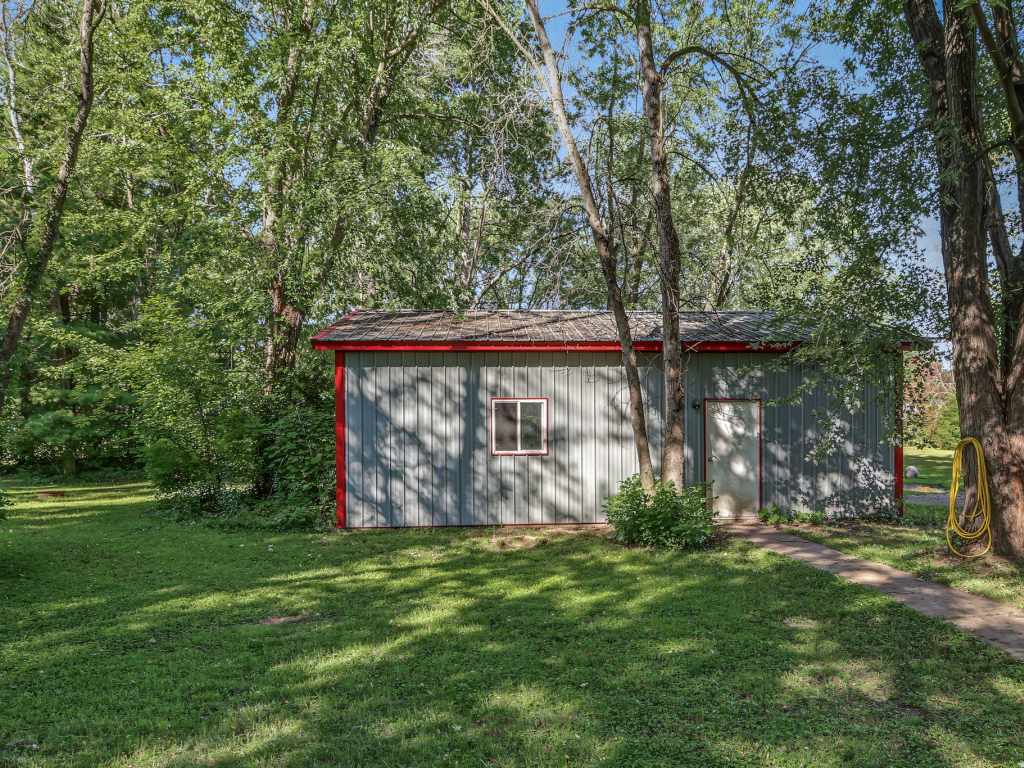 Property Photo 40