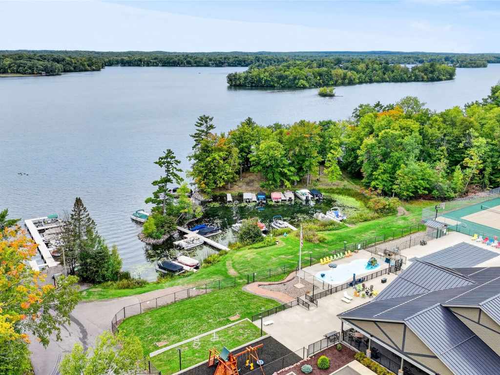 Property Photo 31
