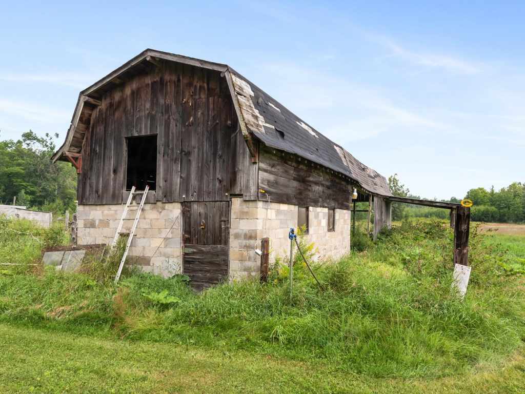 Property Photo 22