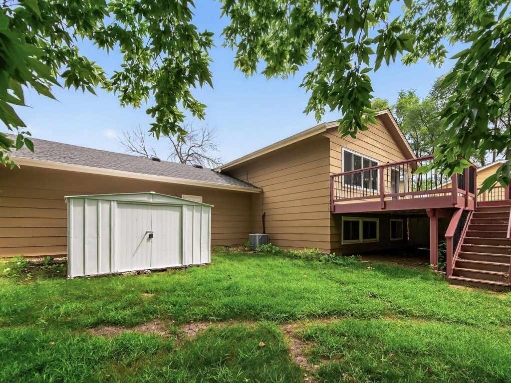 Property Photo 34