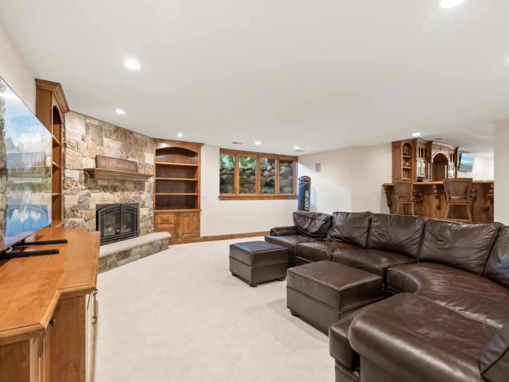 Property Photo 55