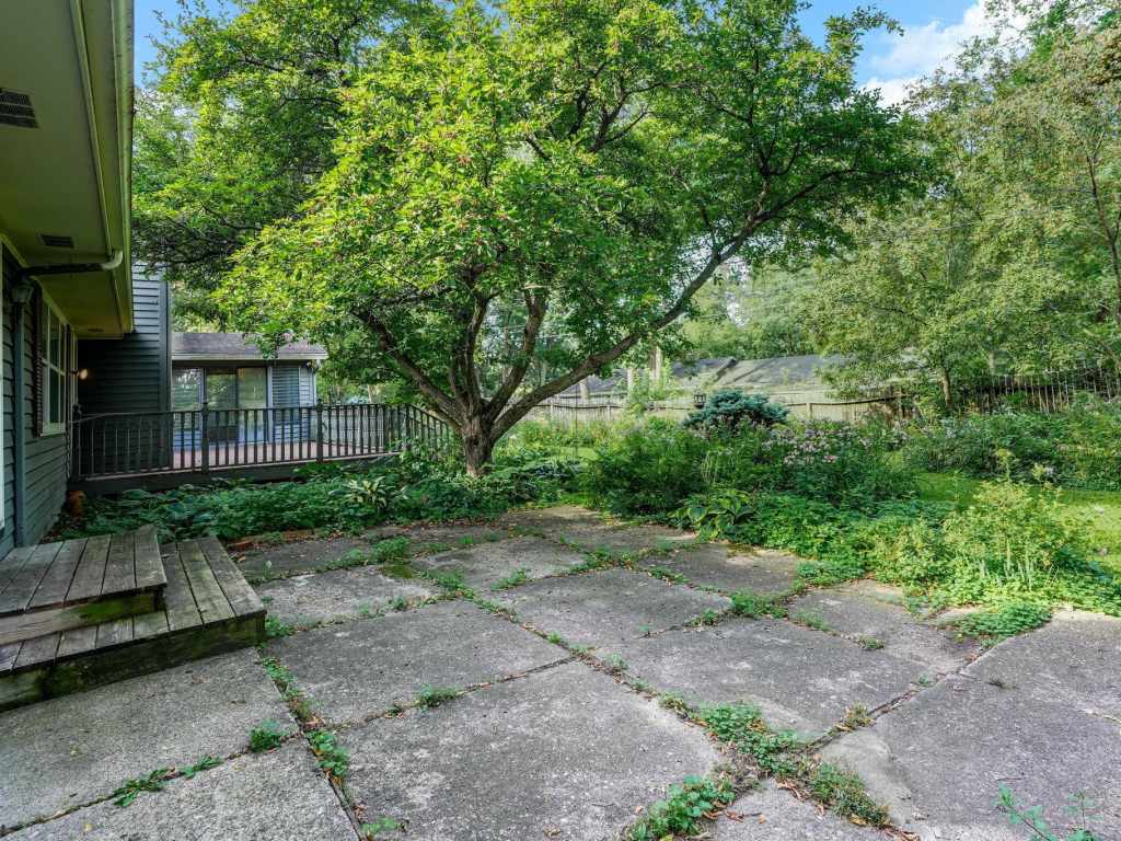 Property Photo 37