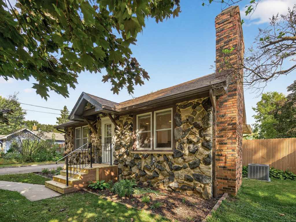 Main Property Photo