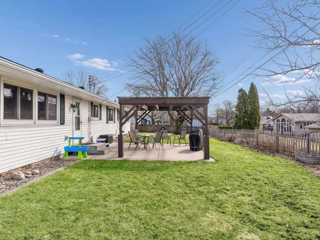 Property Photo 55