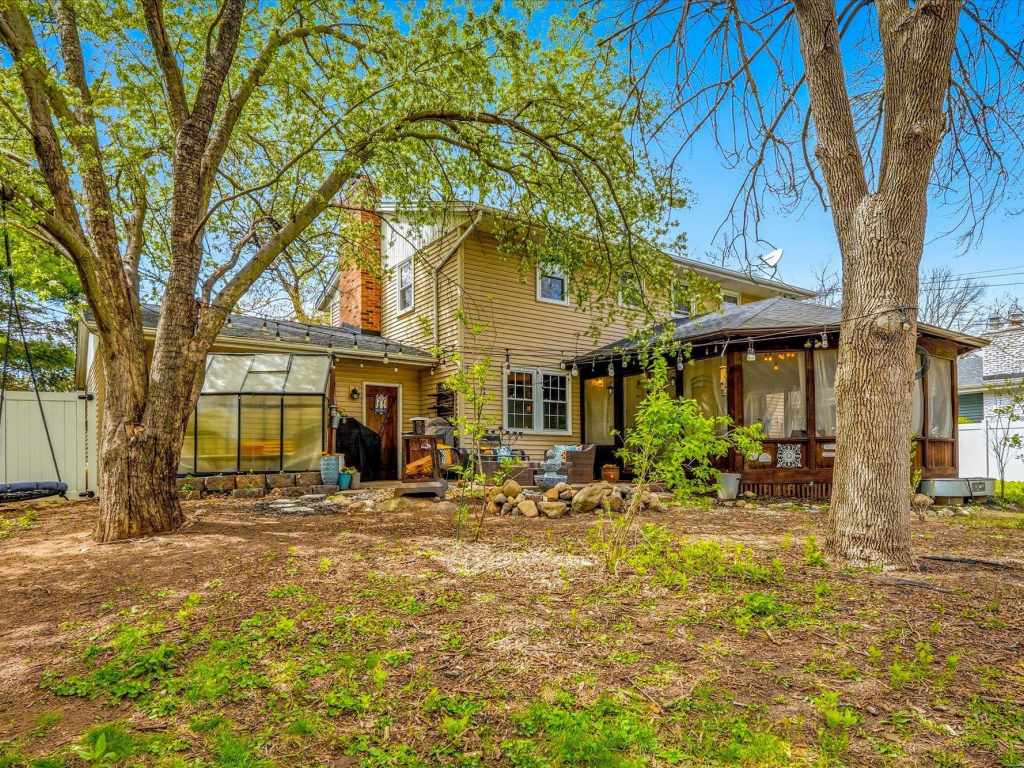 Property Photo 31