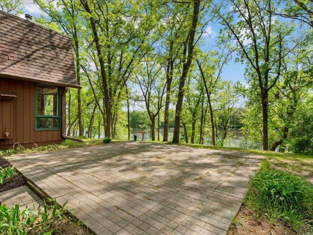 Property Photo 31