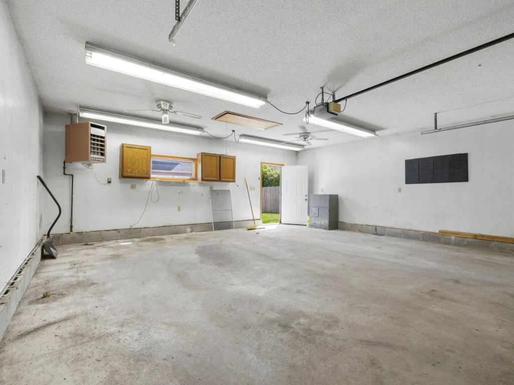 Main Property Photo